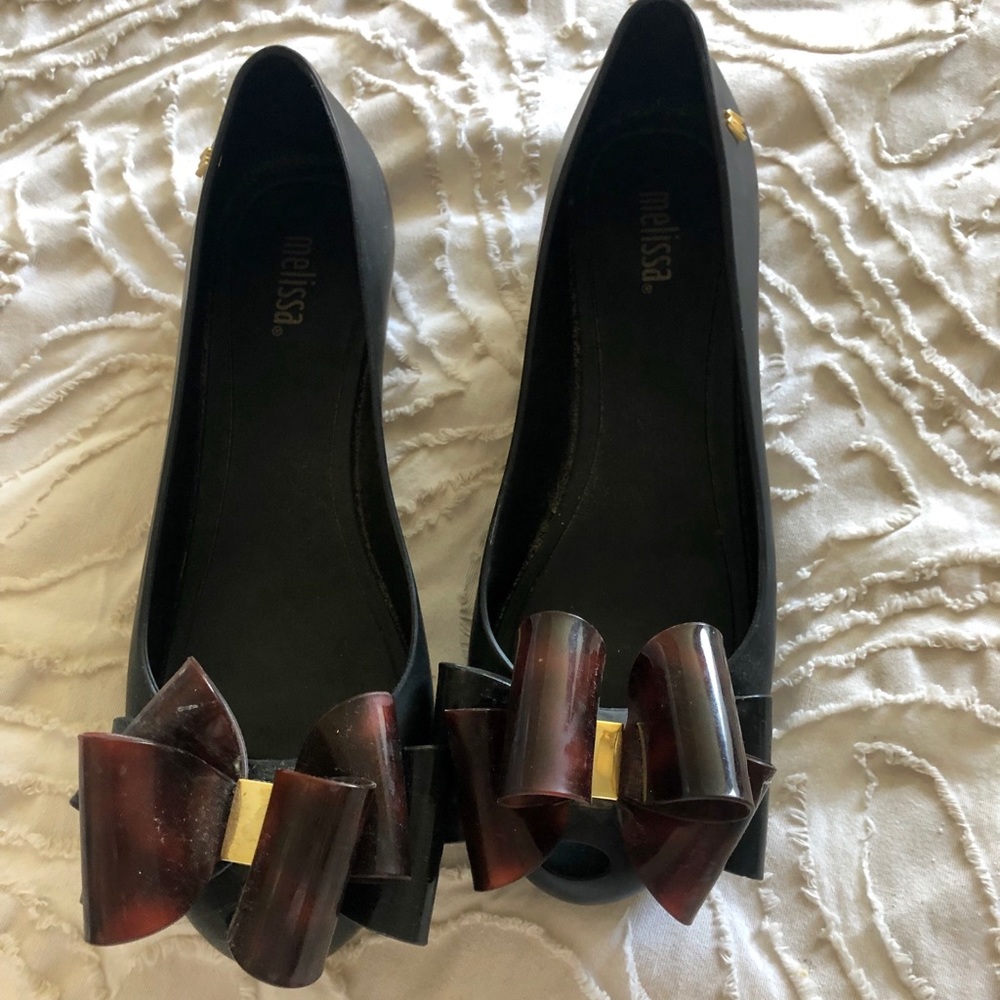 Melissa shoes size 7 black with bow